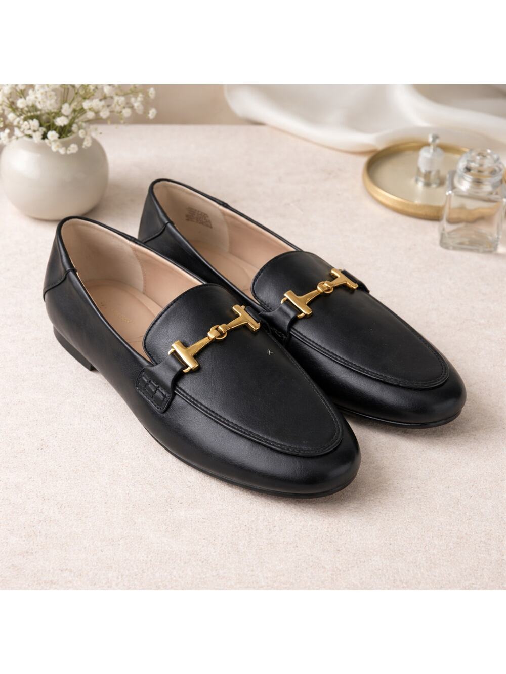 Giani Bernini Women's SZ 9 Beckham Horse Bit Loafer Black Leather NWOT